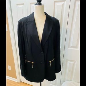 DG2 black blazer